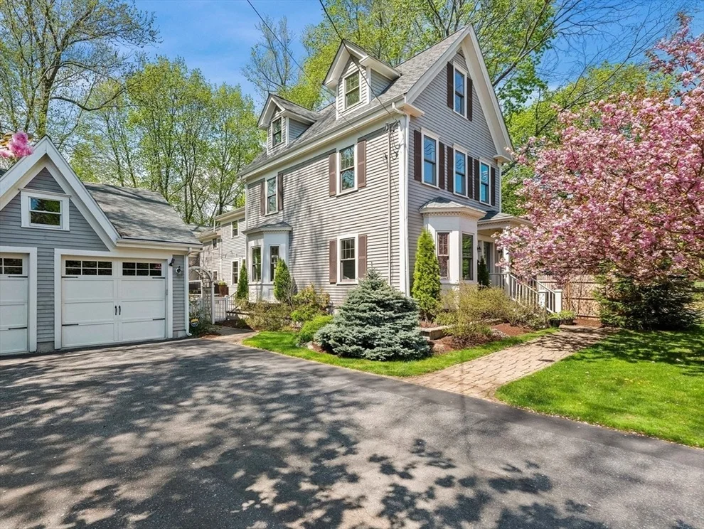 Unit for sale at 20 Maple Street, Lexington, MA 02420
