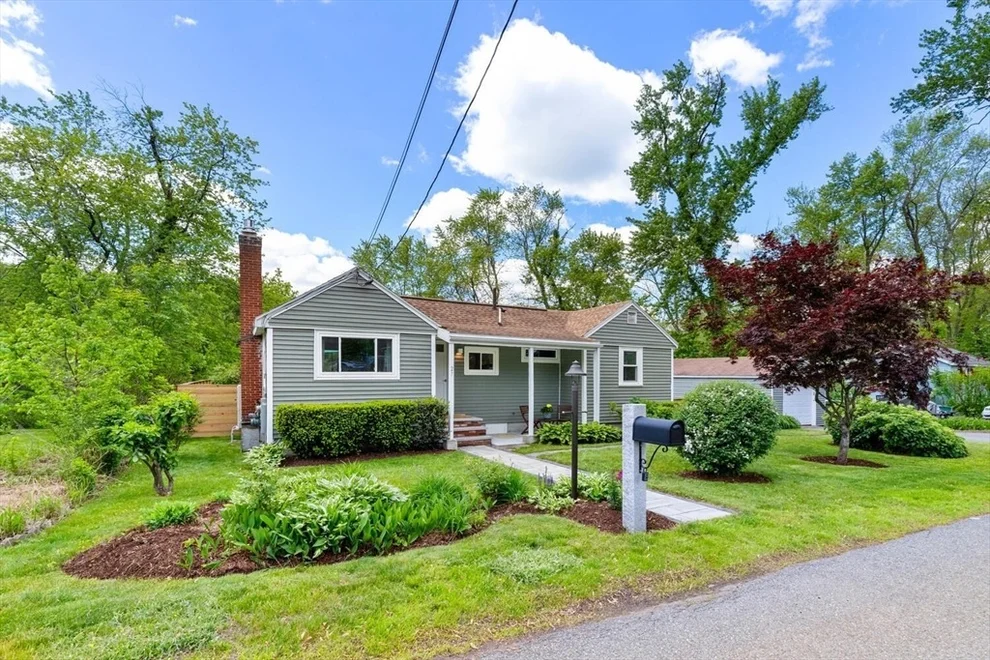 Unit for sale at 27 Waterview Ave, Billerica, MA 01862