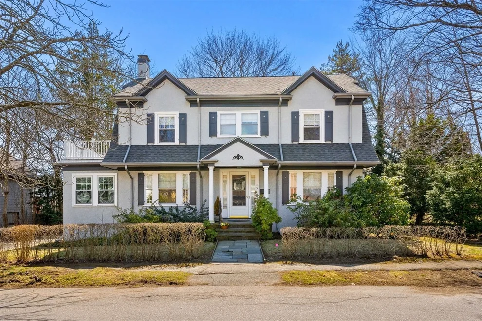 Unit for sale at 15 Preston Beach Rd, Marblehead, MA 01945