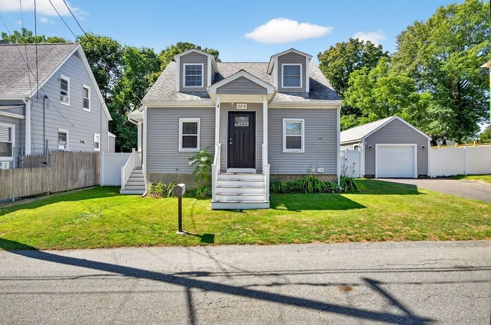 Unit for sale at 289 Dickinson St, Fall River, MA 02721