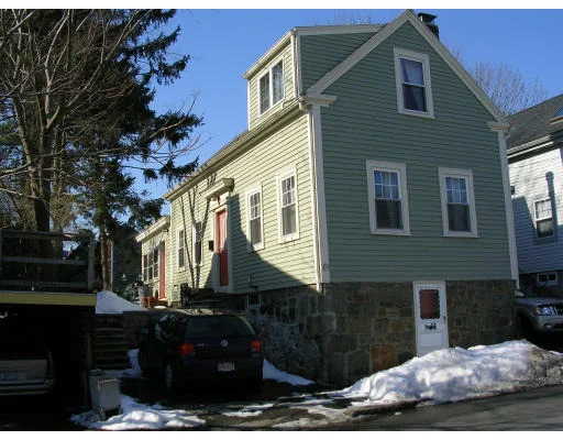 Unit for sale at 83 Flint St, Salem, MA 01970
