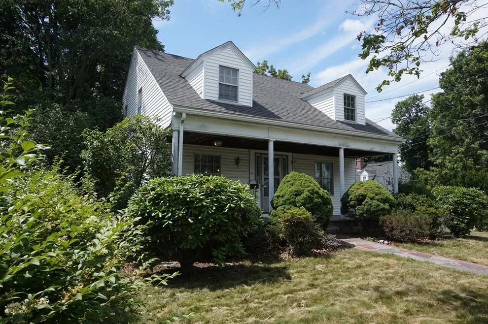 Unit for sale at 28 Whitney St, Watertown, MA 02472
