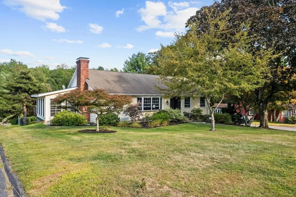 Unit for sale at 175 Oak St., Shrewsbury, MA 01545