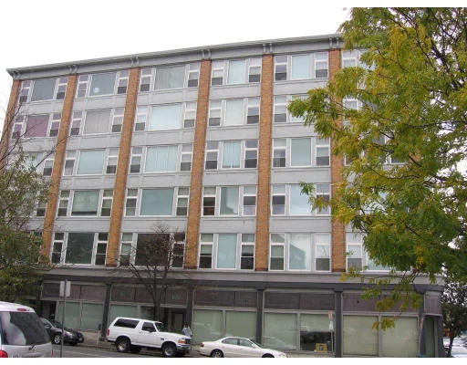 Unit for sale at 158 Chestnut Street, Springfield, MA 01103