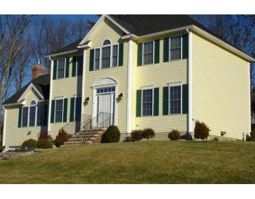 Unit for sale at 56 Blair Drive, Holden, MA 01520