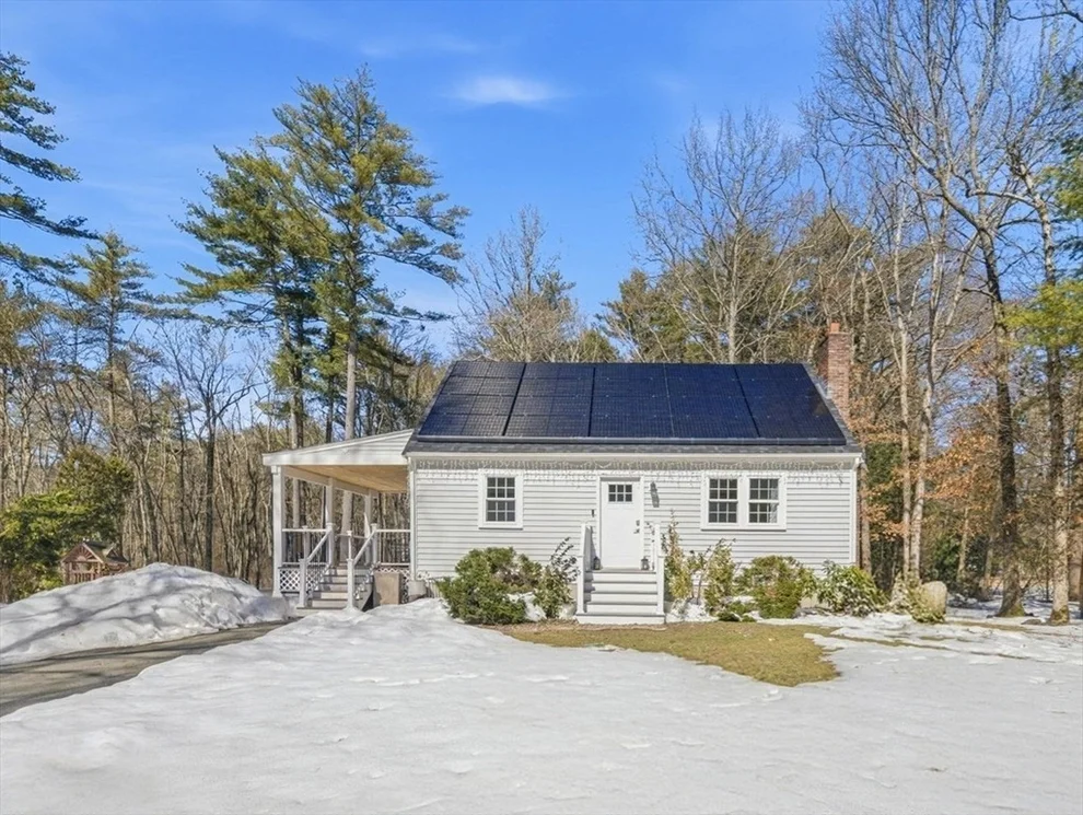 Unit for sale at 404 River St, Halifax, MA 02338