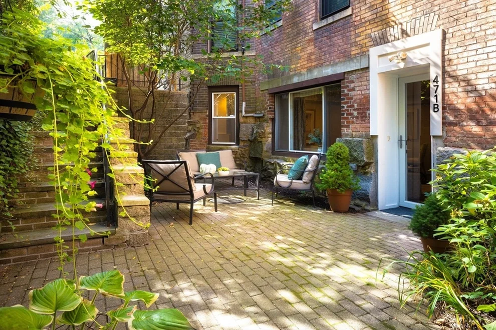 Unit for sale at 471 Washington St, Brookline, MA 02446