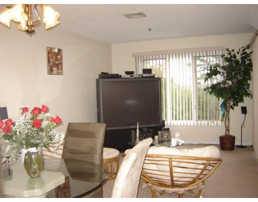 Unit for sale at 4 Duck Pond Rd, Beverly, MA 01915