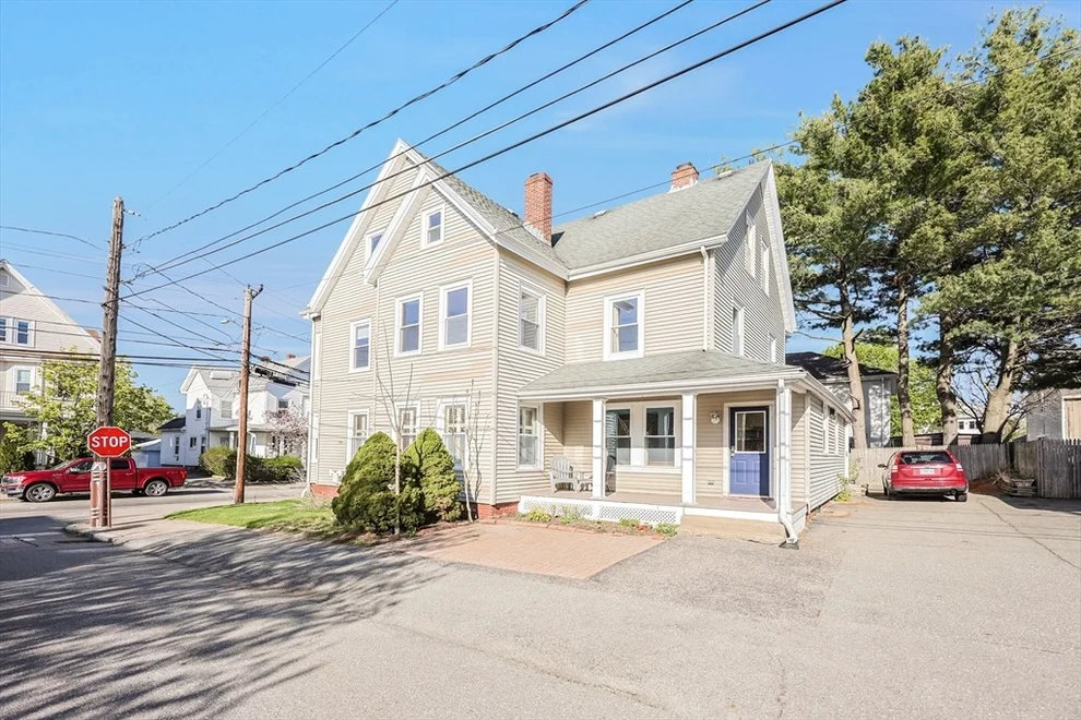 Unit for sale at 113 Taylor St, Waltham, MA 02453