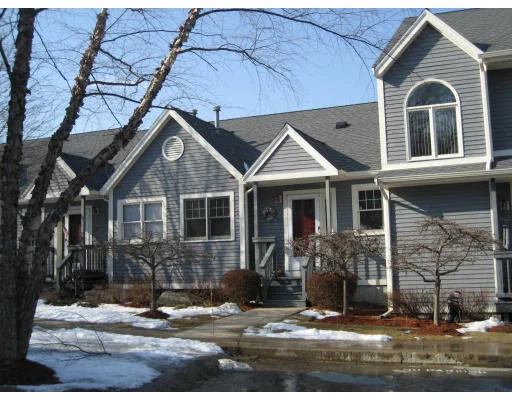 Unit for sale at 20 Evergreen Way, Peabody, MA 01960