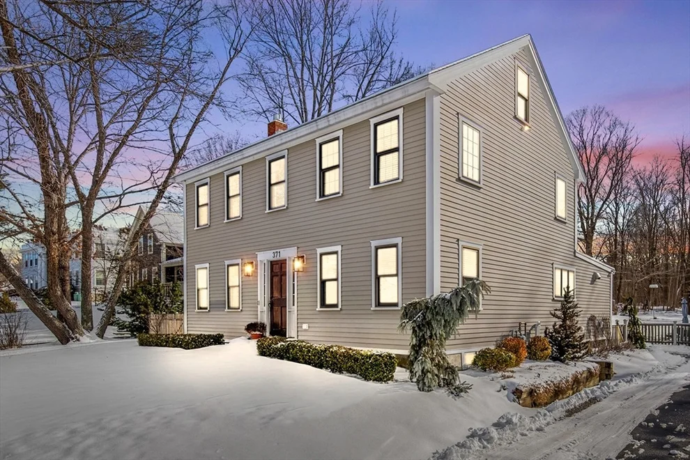 Unit for sale at 371 Main St, West Newbury, MA 01985