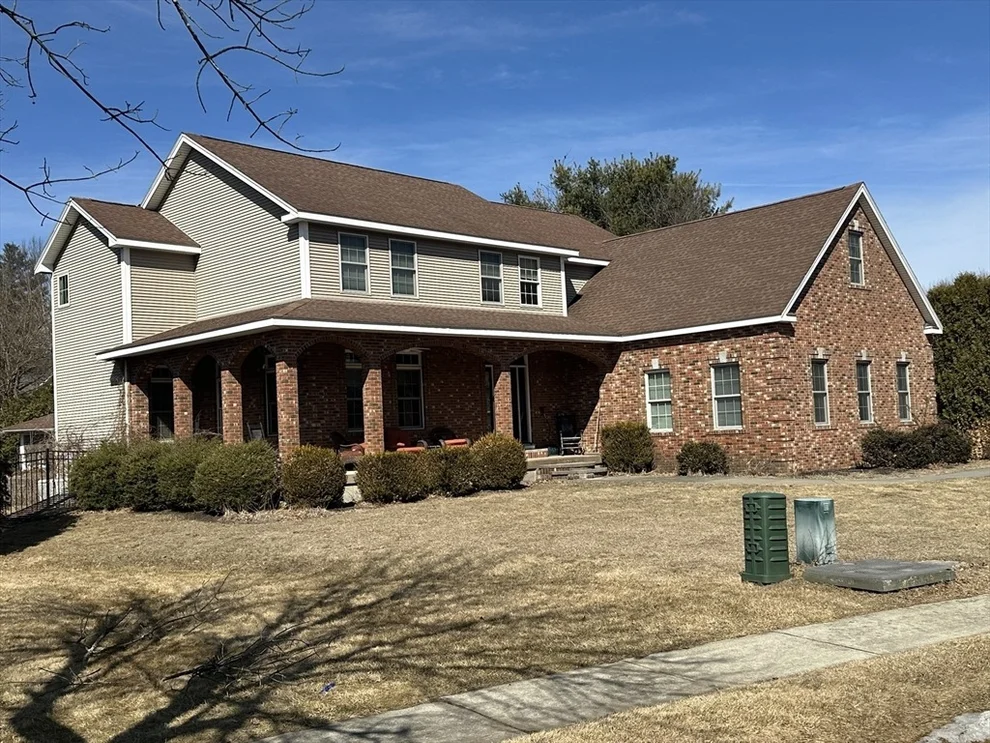 Unit for sale at 21 Winding Ridge Ln, Westfield, MA 01085