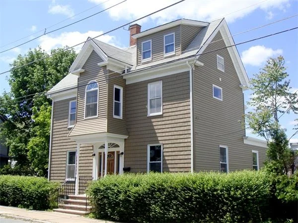 Unit for sale at 44 Aborn St, Peabody, MA 01960