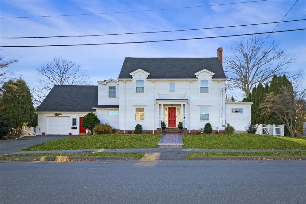 Unit for sale at 37 Clifton Avenue, Marblehead, MA 01945