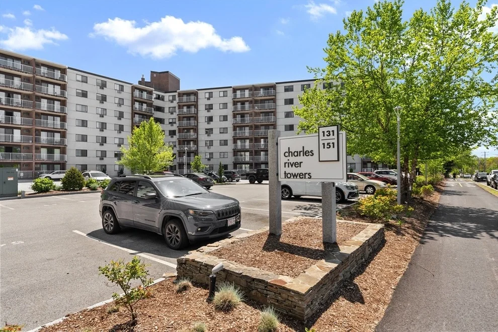 Unit for sale at 151 Coolidge Ave, Watertown, MA 02472