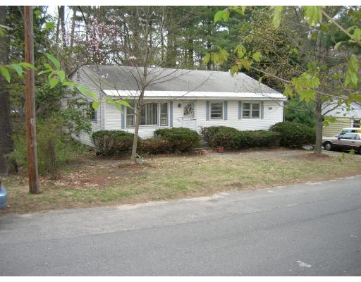 Unit for sale at 160 Willow St, Leominster, MA 01453
