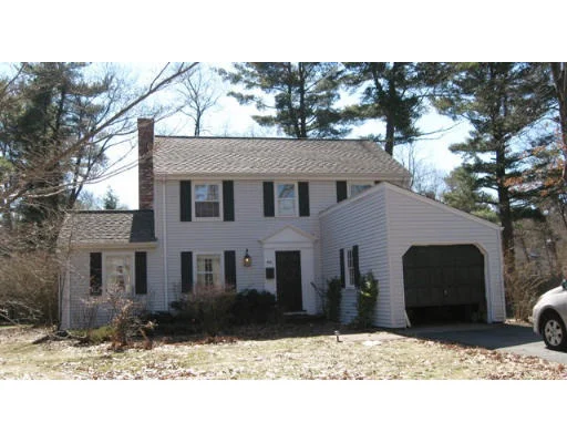 Unit for sale at 104 Mayo Road, Wellesley, MA 02482