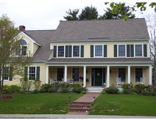 Unit for sale at 3 Chapel Hill Road, Beverly, MA 01915