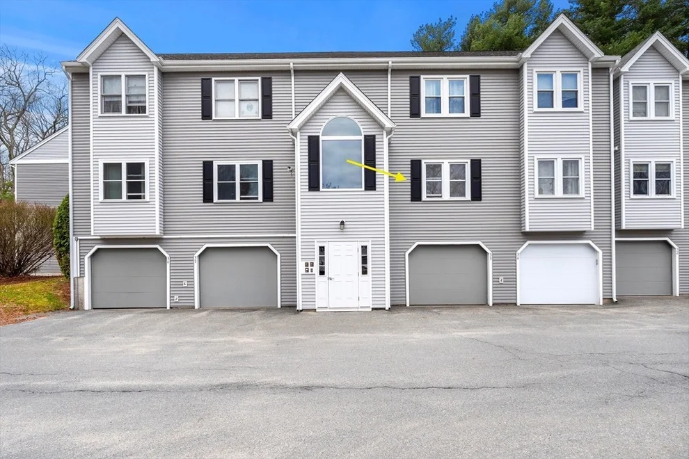Unit for sale at 84 Tennis Plaza Rd, Dracut, MA 01826