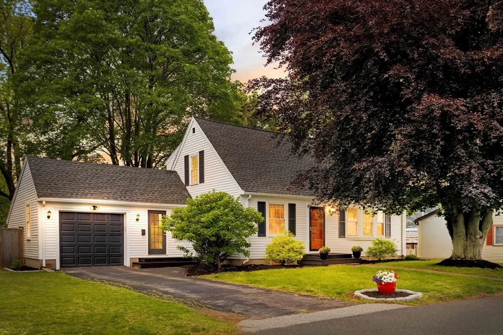 Unit for sale at 16 Hart Place, Woburn, MA 01801