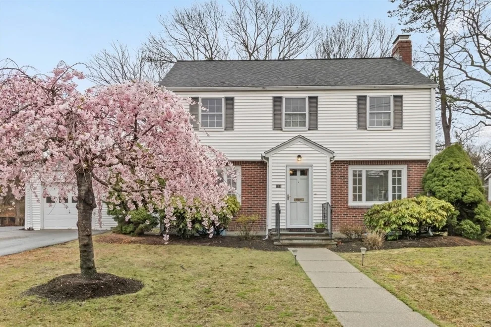 Unit for sale at 116 Winslow Road, Newton, MA 02468