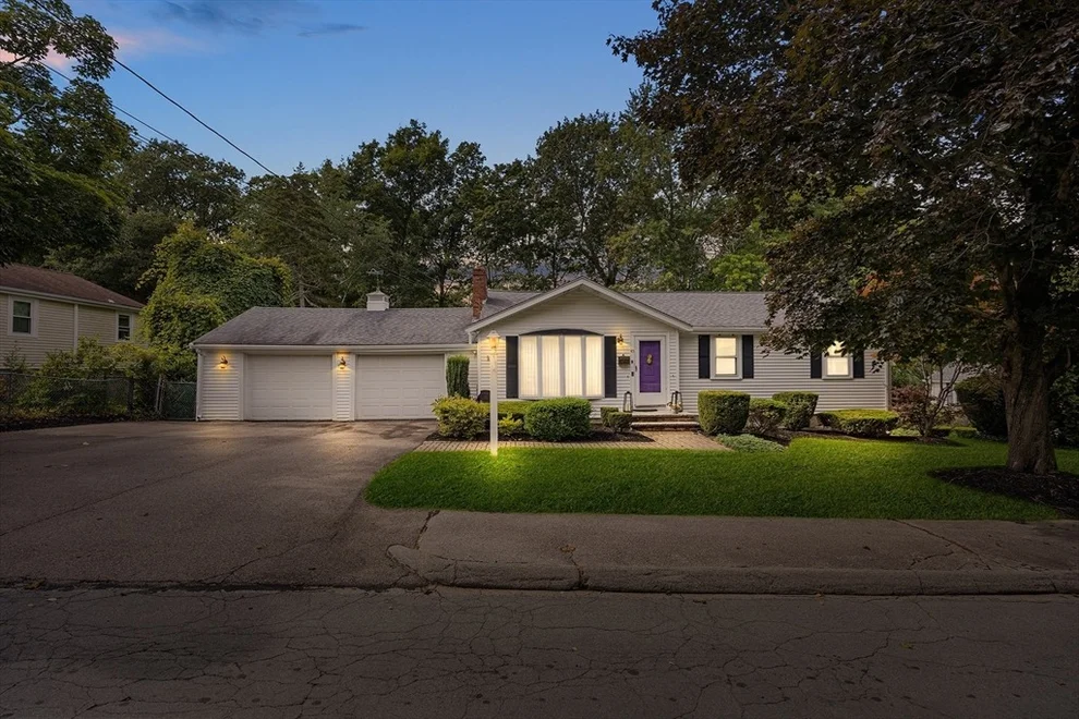 Unit for sale at 45 Forest St, Braintree, MA 02184