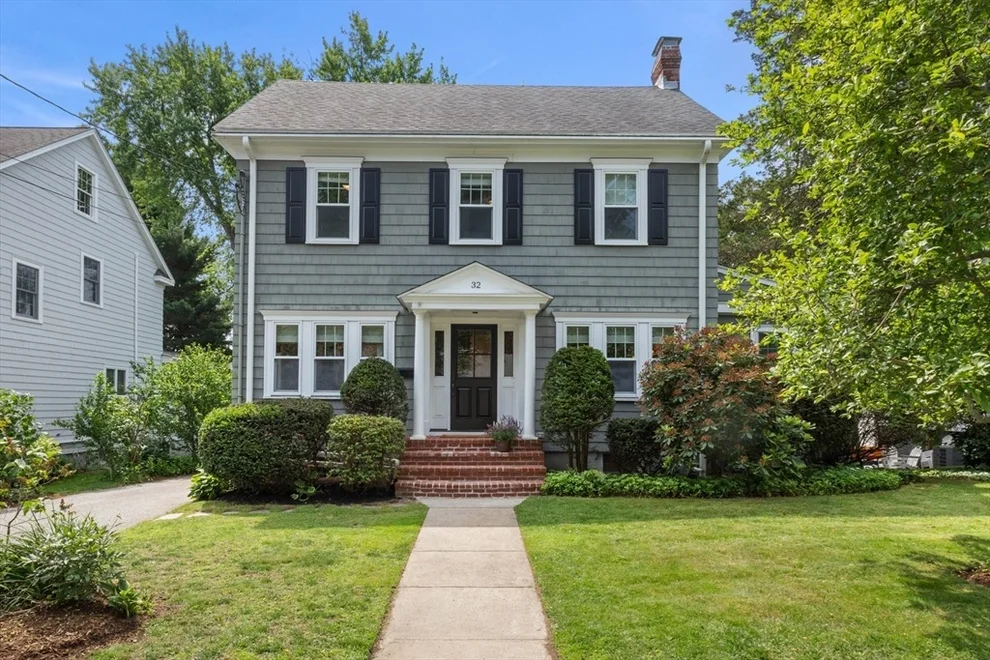 Unit for sale at 32 Oneida Road, Winchester, MA 01890