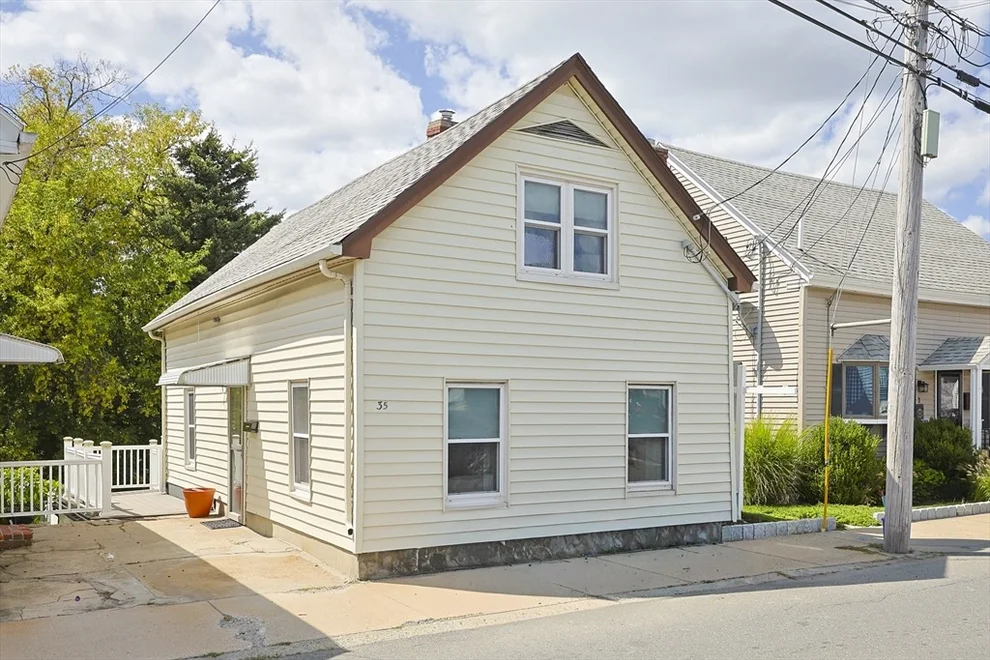 Unit for sale at 35 Mason Street, Peabody, MA 01960