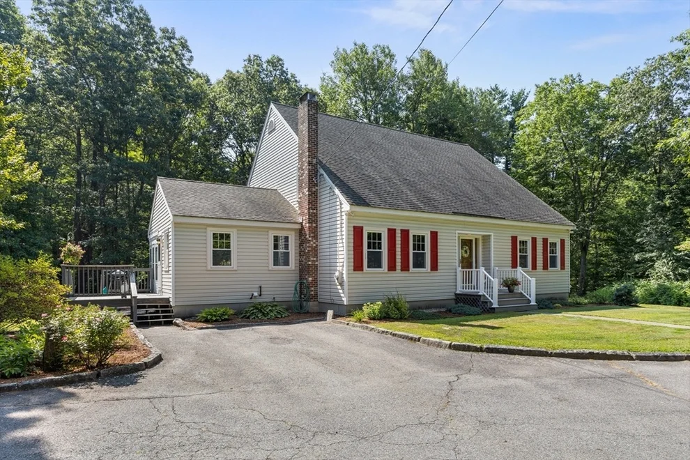 Unit for sale at 80 Ames Rd, Groton, MA 01450