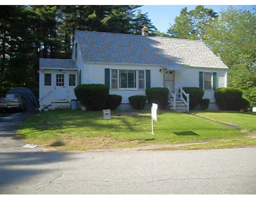 Unit for sale at 105 Passaconaway Dr, Dracut, MA 01826