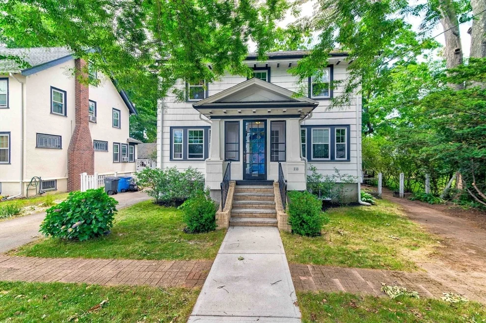 Unit for sale at 111 Greenleaf St, Quincy, MA 02169