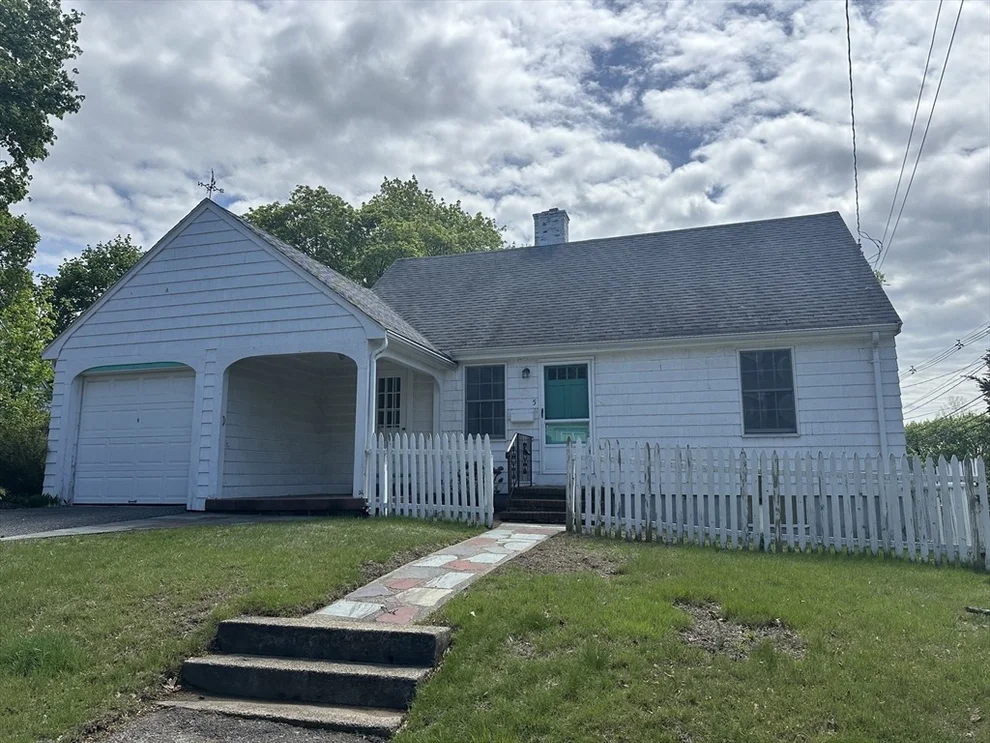 Unit for sale at 5 Chase Road, Waltham, MA 02452