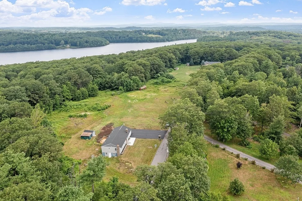 Unit for sale at 21 Davis Rd, Westminster, MA 01473