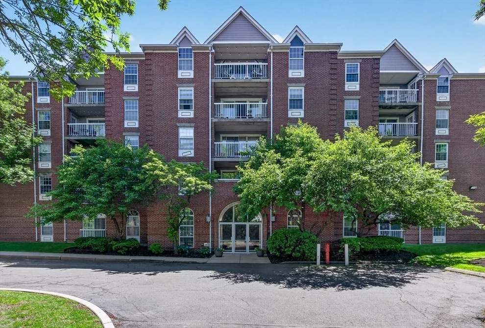 Unit for sale at 200 Captains Row, Chelsea, MA 02150