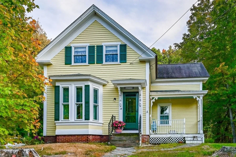 Unit for sale at 14 S. School St, Ashburnham, MA 01430