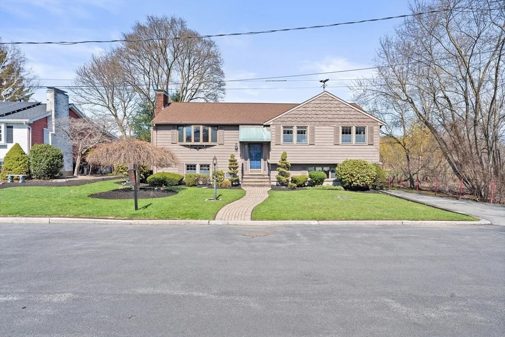 Unit for sale at 318 Laurel St, Melrose, MA 02176