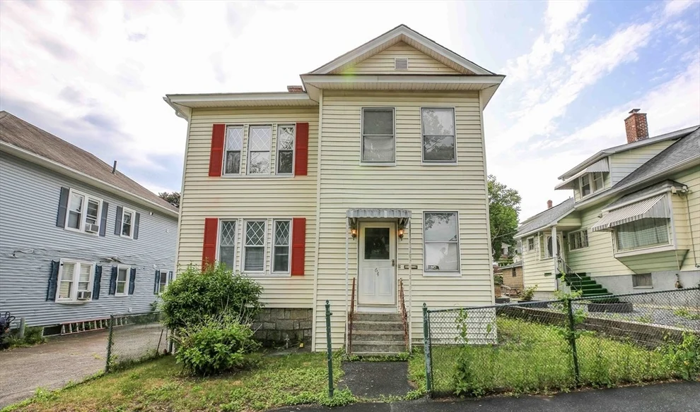 Unit for sale at 64 Fairmont Ave, Worcester, MA 01604