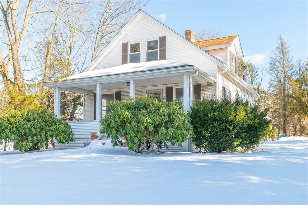 Unit for sale at 9 Oxbow Rd, Falmouth, MA 02536