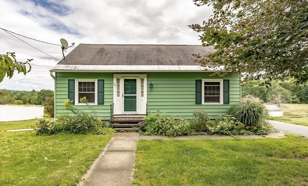Unit for sale at 187 Leyden Rd, Greenfield, MA 01301
