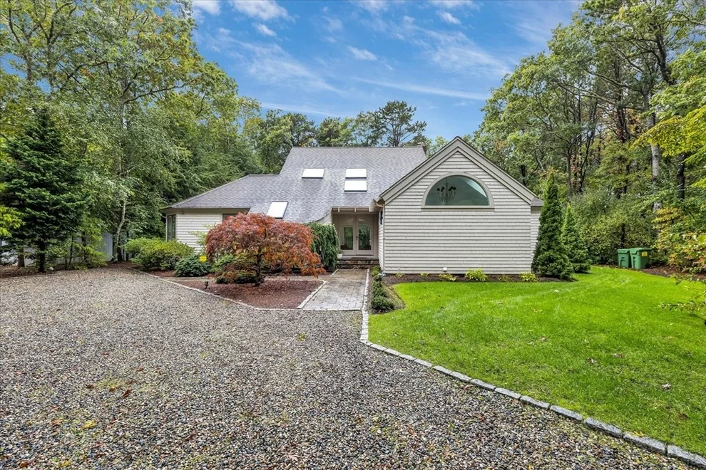 Unit for sale at 50 Topping Lift, Mashpee, MA 02649