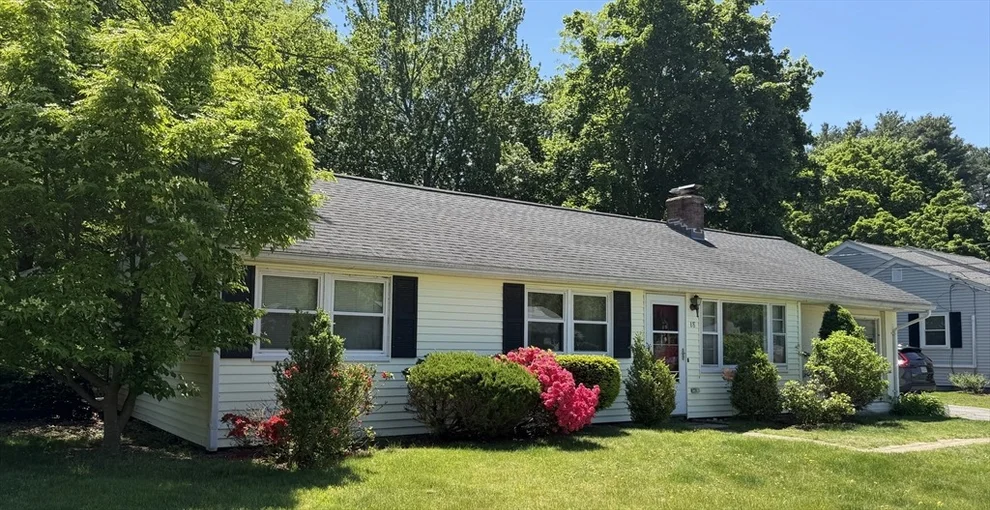 Unit for sale at 18 Griffin Rd, Framingham, MA 01701