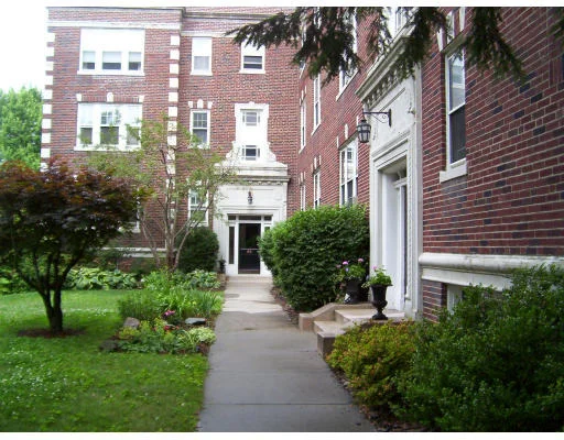 Unit for sale at 54 Babcock St, Brookline, MA 02446
