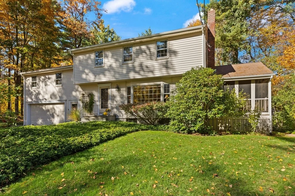 Unit for sale at 16 Blacksmith Dr, Sudbury, MA 01776