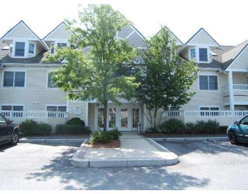 Unit for sale at 663 Lowell St, Lexington, MA 02420