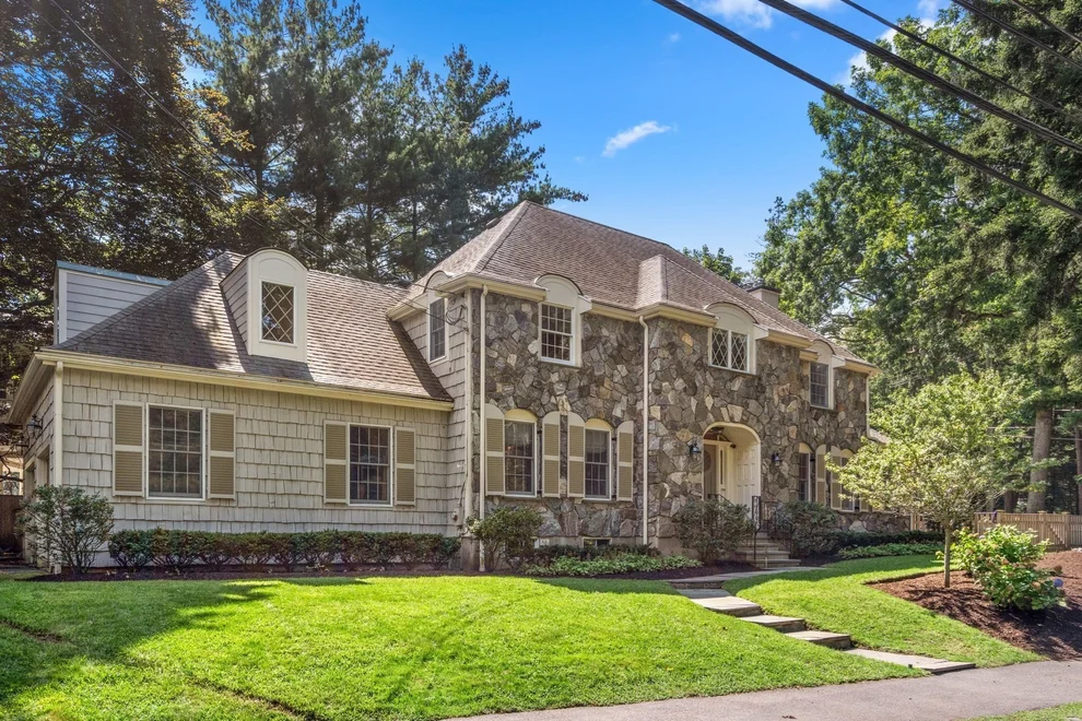 Unit for sale at 54 Hampshire St, Newton, MA 02465