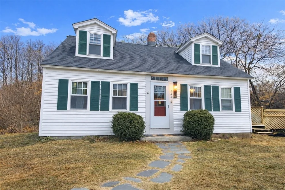 Unit for sale at 240 South St, Douglas, MA 01516