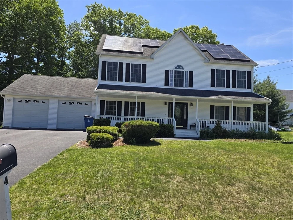 Unit for sale at 4 Panarelli Way, Webster, MA 01570
