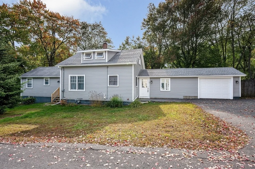 Unit for sale at 16 Standish Road, Haverhill, MA 01832