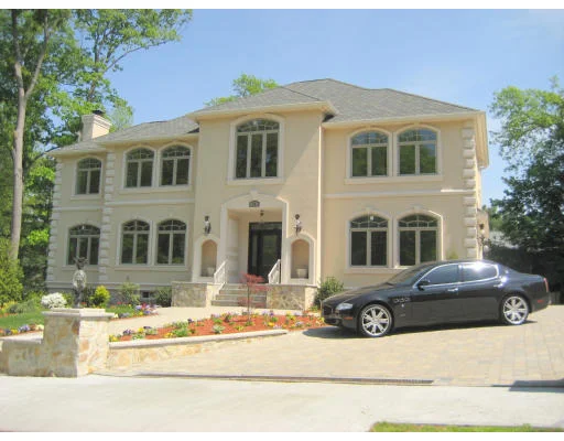 Unit for sale at 14 Cottonwood Road, Newton, MA 02459