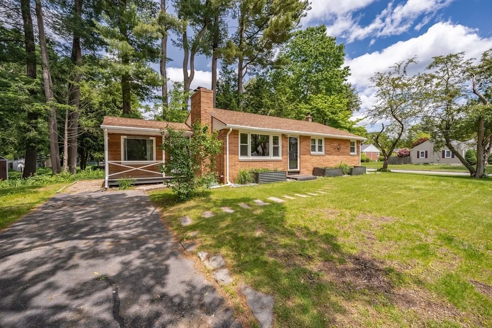 Unit for sale at 226 Dutchess St, Springfield, MA 01129